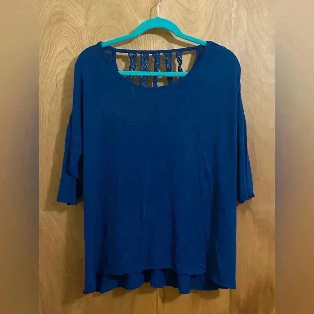 Lane Bryant Long Sleeve 3/4 Sleeves Blue Cut Out Back Size 14-16 EUC
